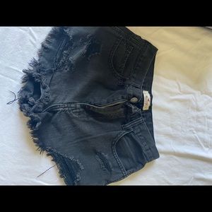 Black Hollister shorts size 3/26